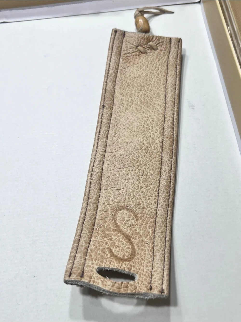 Strahan Customs leather bracelet in Taupe and Brown Unisex